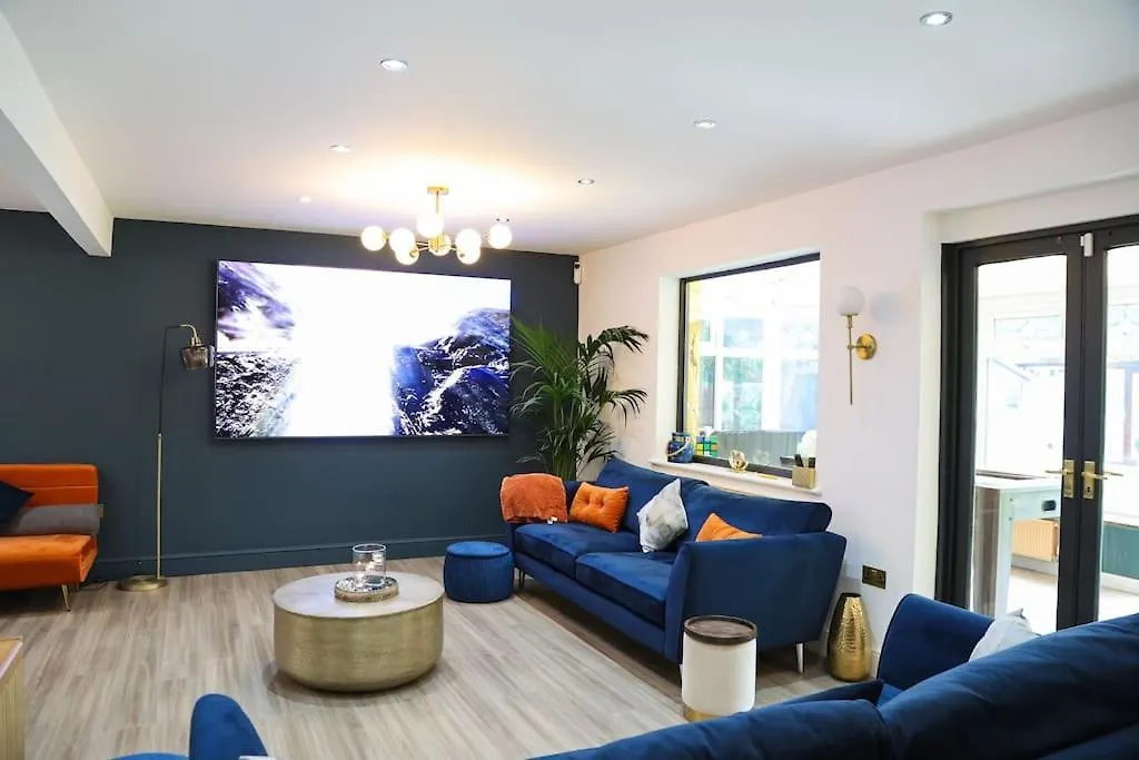 펜션 Shreem Homes Wraysbury