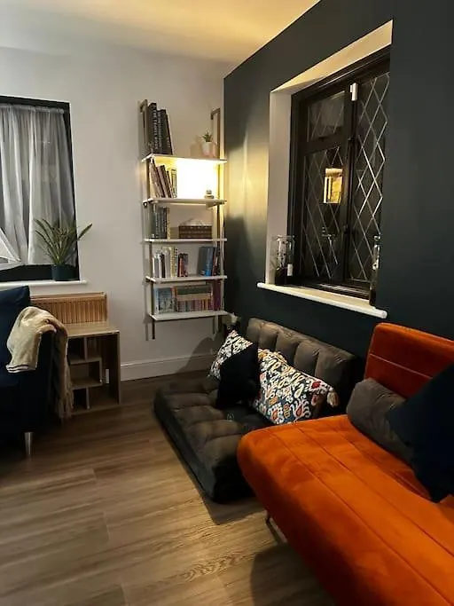 Shreem Homes Wraysbury 펜션